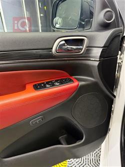 جیپ گراند شیرۆکی